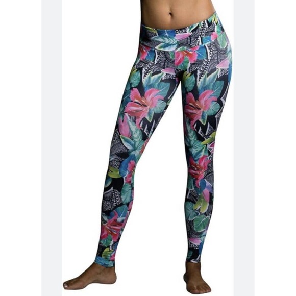 Onzie M/L Floral Palm Leaf Tropical Mid Rise Leggings Yoga Barre Athleisure Ab2 - Picture 1 of 6